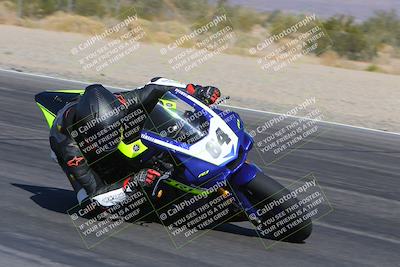 media/Dec-09-2023-SoCal Trackdays (Sat) [[76a8ac2686]]/Turn 3 Inside (1015am)/